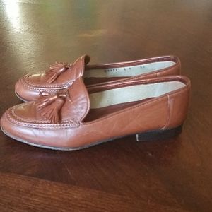 Cole Haan leather size 5